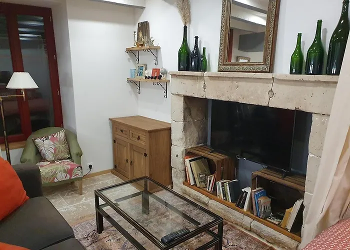 Maisonette, De La Mere Nini Сasa de vacaciones