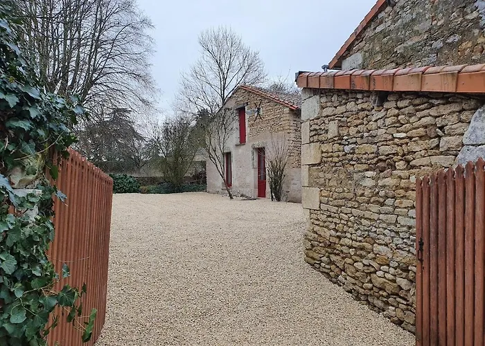 Maisonette, De La Mere Nini Dom wakacyjny Saint-Léon